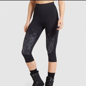 COPY - Gym Shark Combat Cropped Leggings